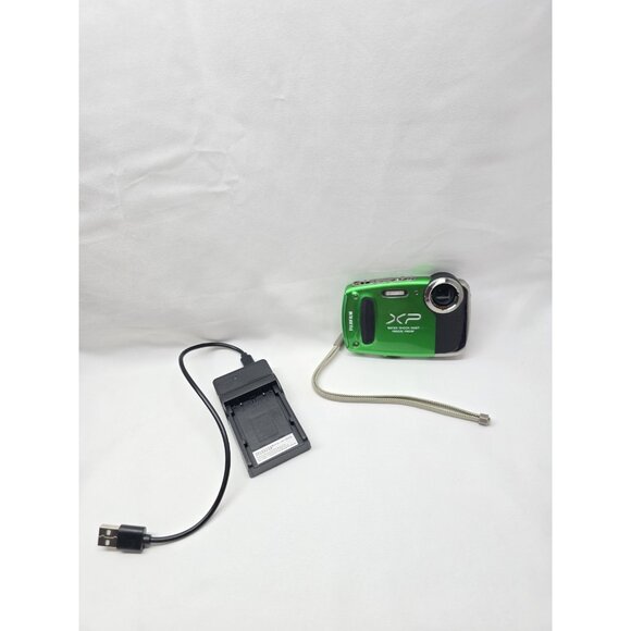 Fujifilm FinePix XP50 Waterproof Digital Camera Green Tested & Working - Picture 1 of 17